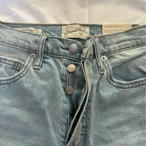 Universal Thread Light Blue Straight Leg Jeans